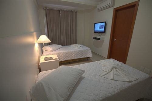 קויאבה Skala Traveling Hotel מראה חיצוני תמונה